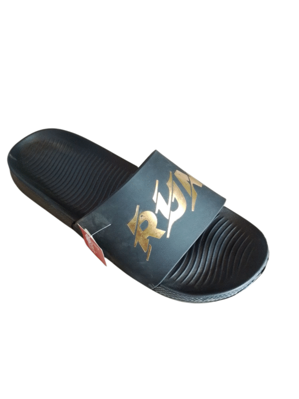 R-5 Black